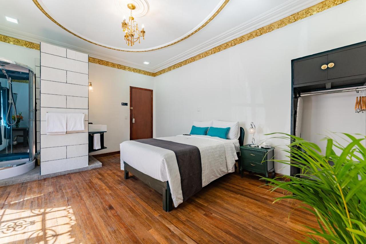 Anzures Black House 3* Mexico
